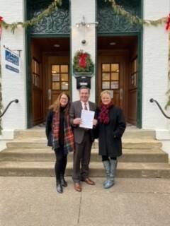 127982327_web1_johnesrtillfiles
Mason County Attorney, center, pictured with Assistant County Attorney Claire Estill McHugh, left, and Assistant County Attorney Jackie Sue Wright, right.