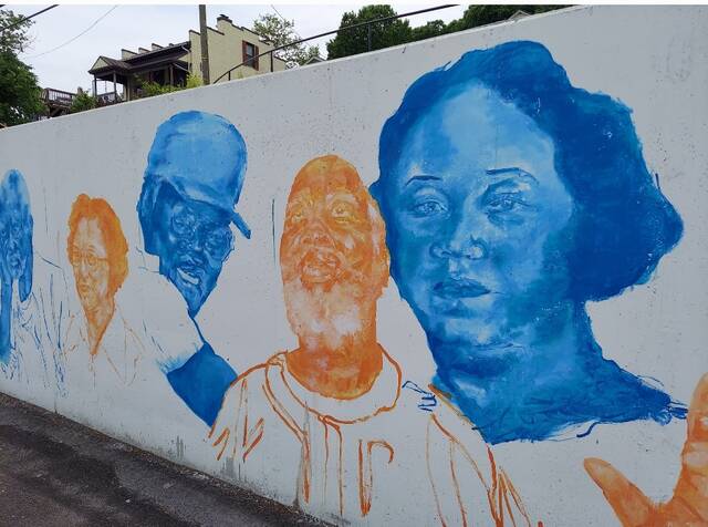 <p>Photo credit Karen Ann Hopkins</p>