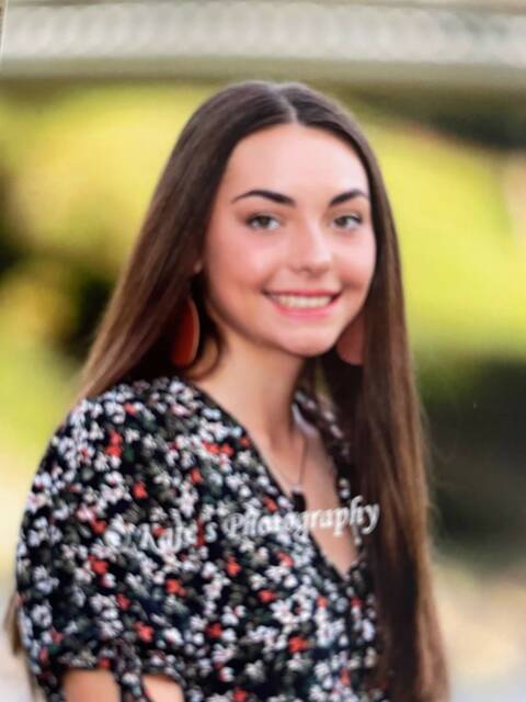 <p>Makayla Howard</p>