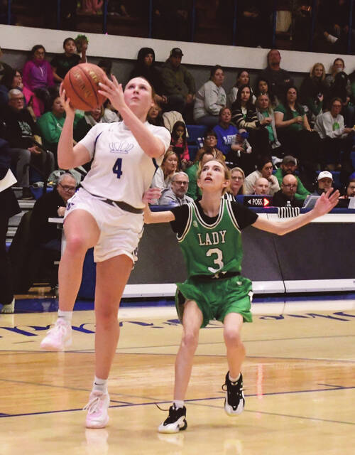 132158501_web1_hughes
Mason Countys Olivia Hughes goes up for a shot against the Lady Saints in the 39th District semifinals on Feb. 23, 2026.